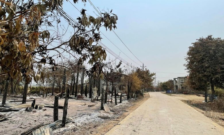 Photo - စစ်တပ်ကမီးရှို့ဖျက်စီးသွားတဲ့ ရွှေကူအရှေ့ဘက်ခြမ်းကကျေးရွာများ (Crd- Shwegu PDF)