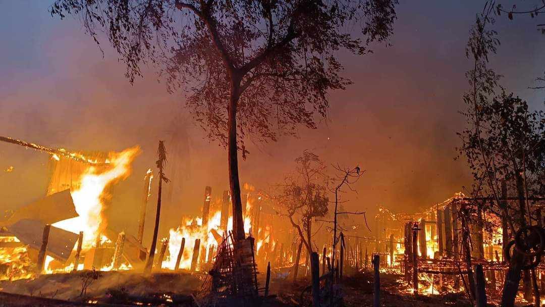 ရွှေကူအရှေ့ခြမ်းဘက်မှာ နေအိမ်မီးရှို့ခံရမှု